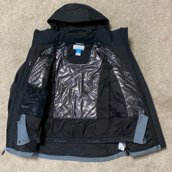 Columbia Women’s Omni Tech Full Zip Winter Jacket Size XS - Picture 4 of 7